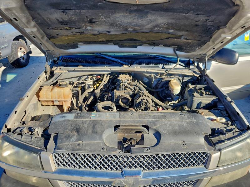 Photo 11 from auction – 2005 CHEVROLET SILVERADO with VIN 2GCEC19T951254351