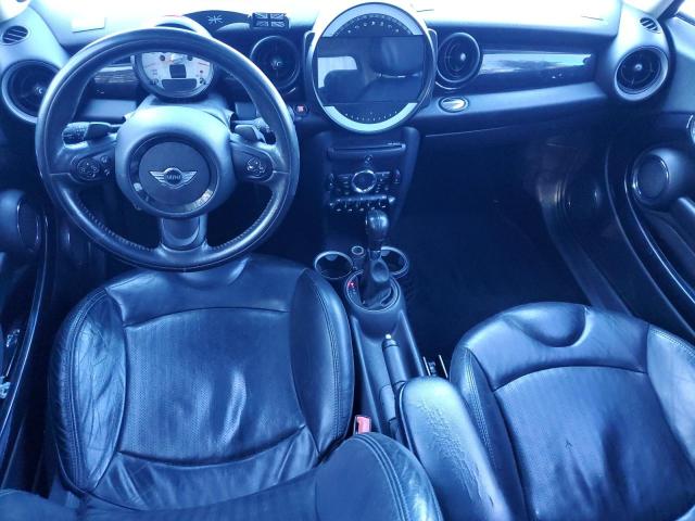 Photo 8 from auction – 2011 MINI CLUBMAN with VIN WMWZG3C57BTY35653