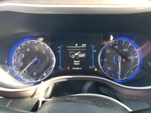 Photo 9 from auction – 2017 CHRYSLER PACIFICA T with VIN 2C4RC1BG0HR524720