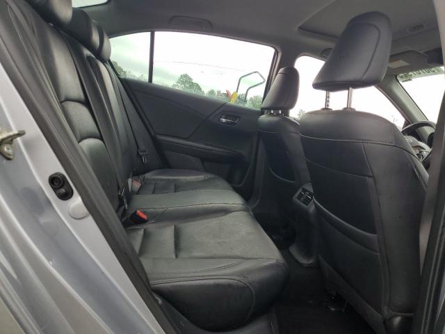 Photo 10 from auction – 2017 HONDA ACCORD with VIN 1HGCR2F95HA281627