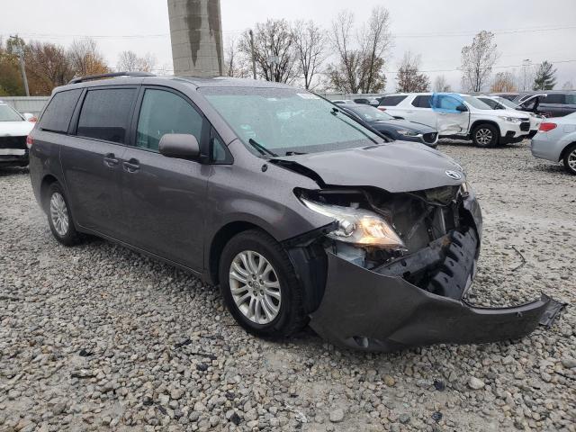 Photo 4 from auction – 2014 TOYOTA SIENNA XLE with VIN 5TDYK3DC5ES409134