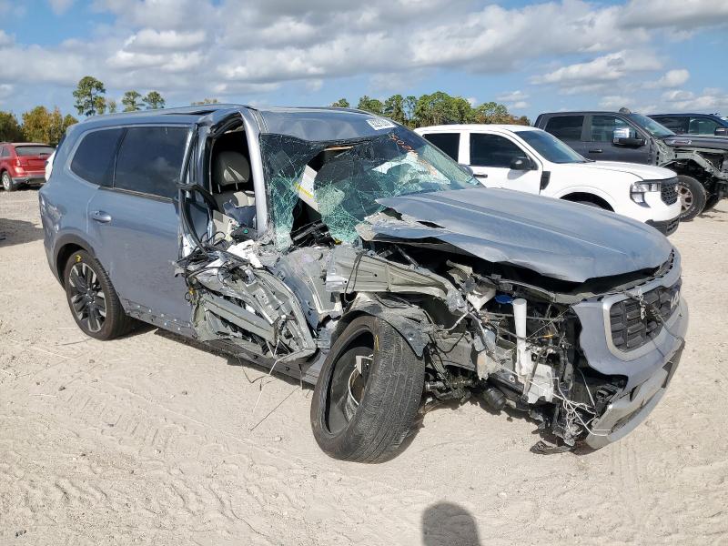 Photo 4 from auction – 2023 KIA TELLURIDE with VIN 5XYP5DGCXPG408243