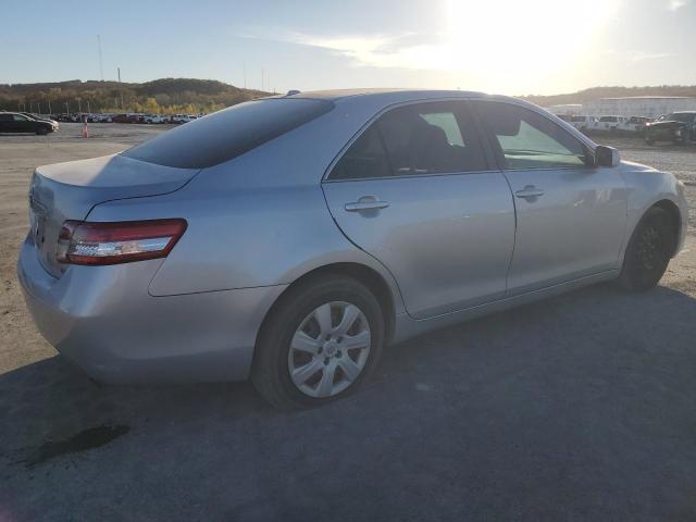 Zdjęcie 3 z aukcji – 2011 TOYOTA CAMRY BASE z VIN 4T1BF3EK1BU769861