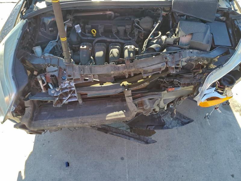 Photo 11 from auction – 2013 FORD FOCUS SE with VIN 1FADP3F22DL320440