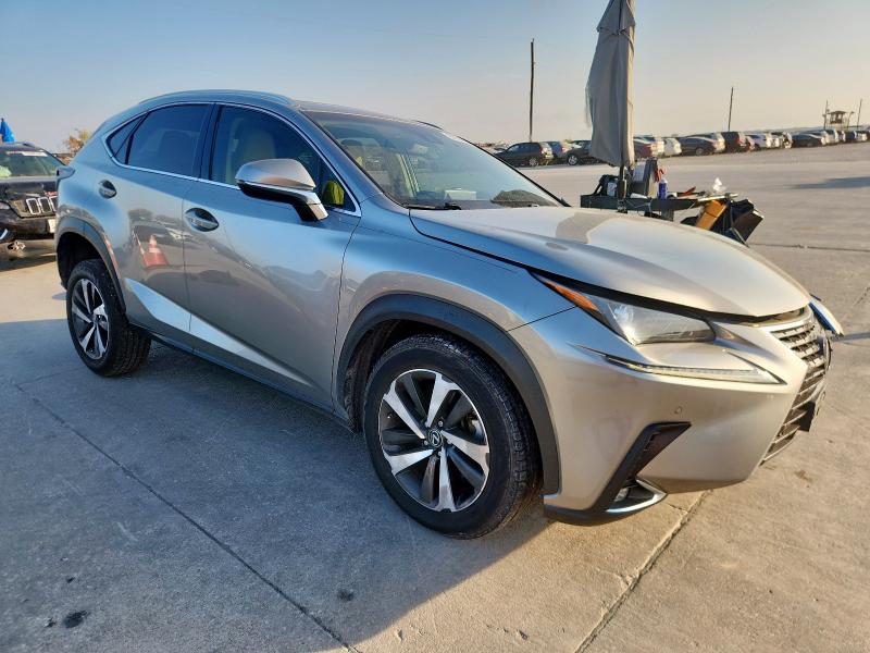 Photo 4 from auction – 2018 LEXUS NX 300 BAS with VIN JTJYARBZ4J2090949