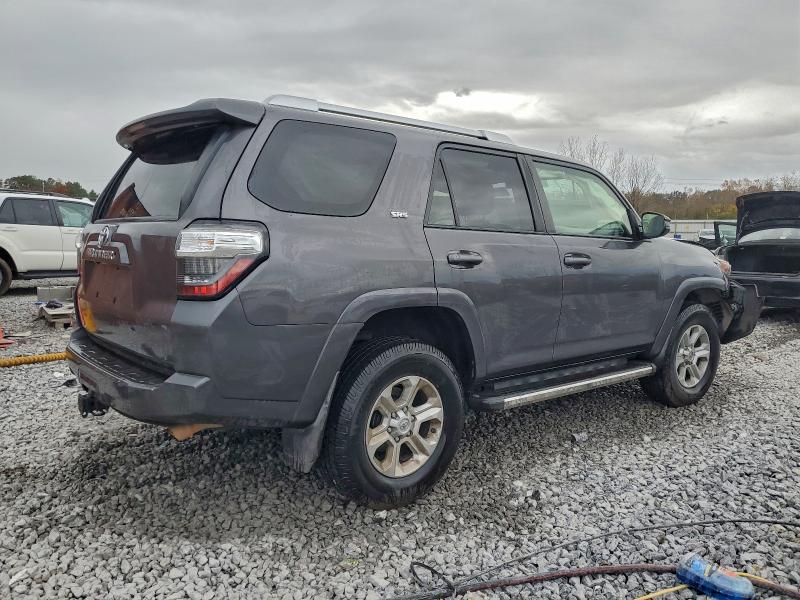 Photo 3 from auction – 2016 TOYOTA 4RUNNER SR with VIN JTEBU5JR5G5313500