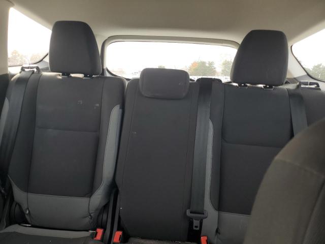 Photo 10 from auction – 2014 FORD ESCAPE S with VIN 1FMCU0F76EUB69070
