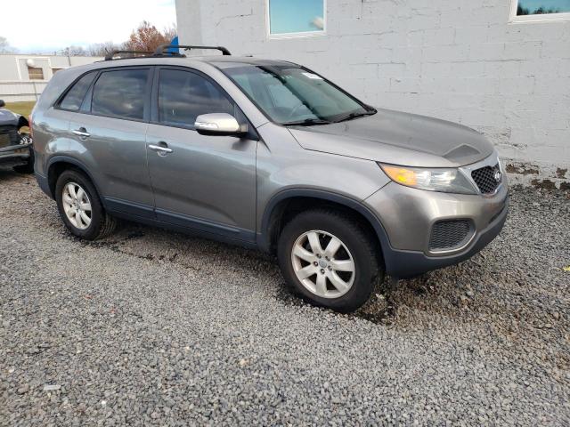 Photo 4 from auction – 2013 KIA SORENTO LX with VIN 5XYKT3A13DG346066