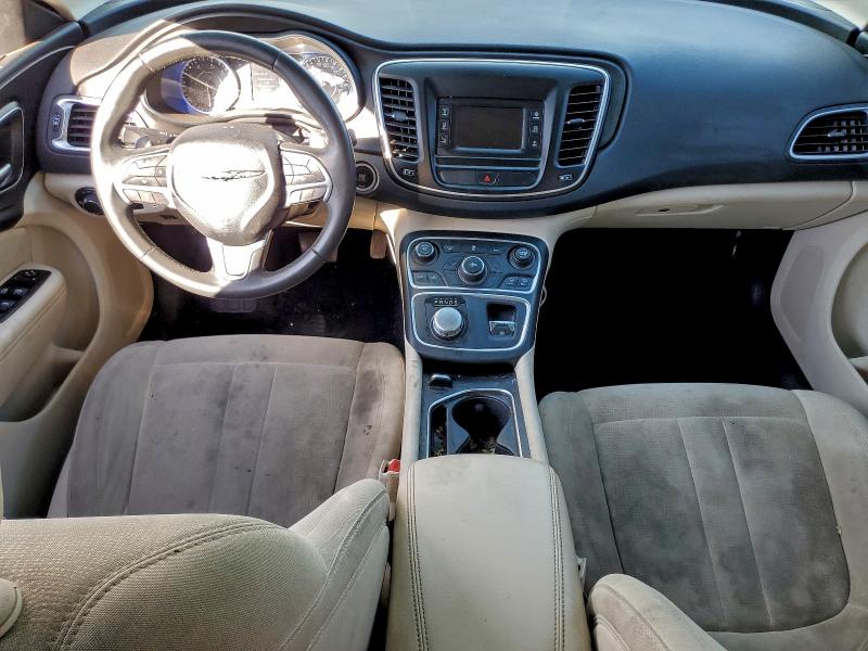 Photo 8 from auction – 2015 CHRYSLER 200 LIMITE with VIN 1C3CCCAG8FN734032