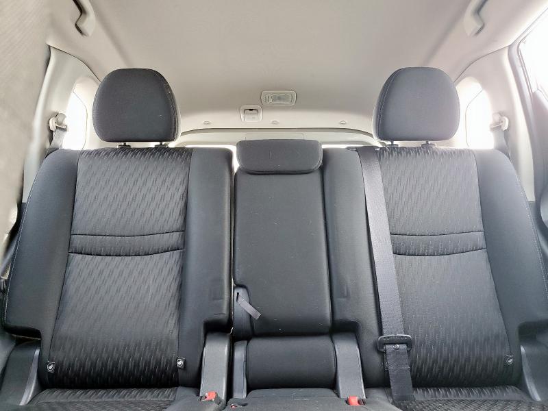 Photo 10 from auction – 2018 NISSAN ROGUE S with VIN KNMAT2MT4JP537765