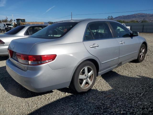 Photo 3 from auction – 2004 HONDA ACCORD with VIN JHMCM56614C036535
