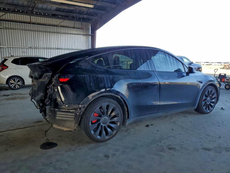 Фото 3 с аукциона – 2022 TESLA MODEL Y с VIN 7SAYGDEF5NF347905