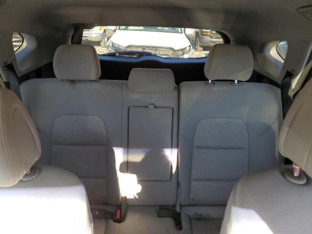 Photo 10 from auction – 2017 HYUNDAI TUCSON LIM with VIN KM8J3CA27HU409769