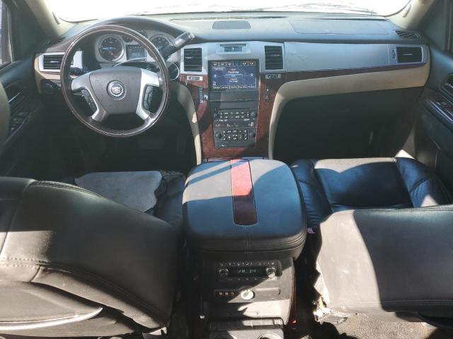 Photo 8 from auction – 2011 CADILLAC ESCALADE with VIN 1GYS3JEF1BR354377