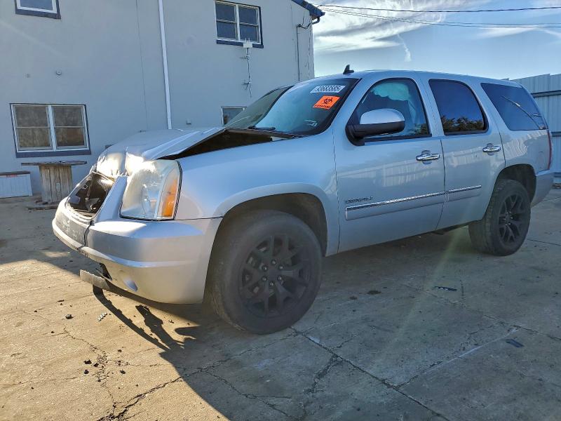 GMC YUKON DENA 2010 with VIN 1GKUKEEF7AR162893 - Photo from auction