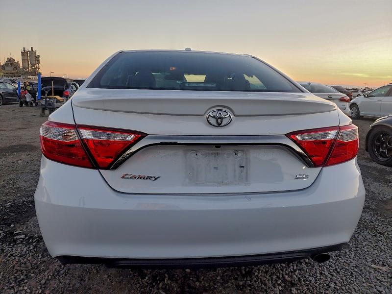 Photo 6 from auction – 2017 TOYOTA CAMRY LE with VIN 4T1BF1FK1HU765790