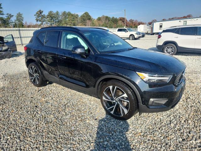 Photo 4 from auction – 2019 VOLVO XC40 T5 MO with VIN YV4162XZ2K2012254