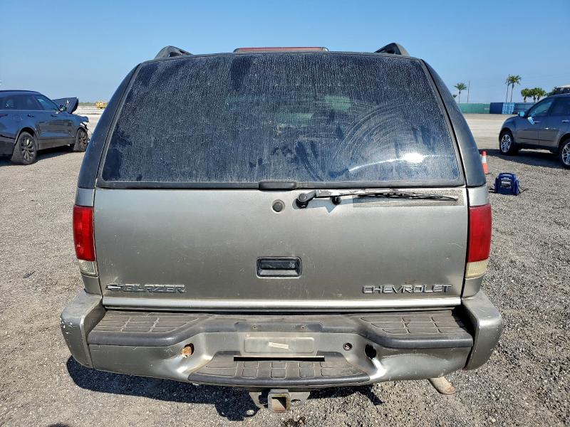 Photo 6 from auction – 2000 CHEVROLET BLAZER with VIN 1GNDT13W0Y2247492