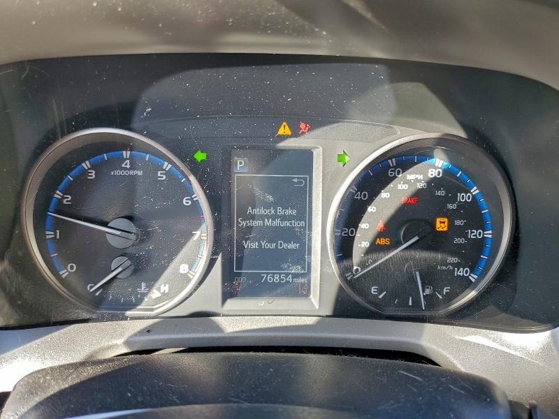 Photo 9 from auction – 2017 TOYOTA RAV4 XLE with VIN 2T3WFREV7HW350198