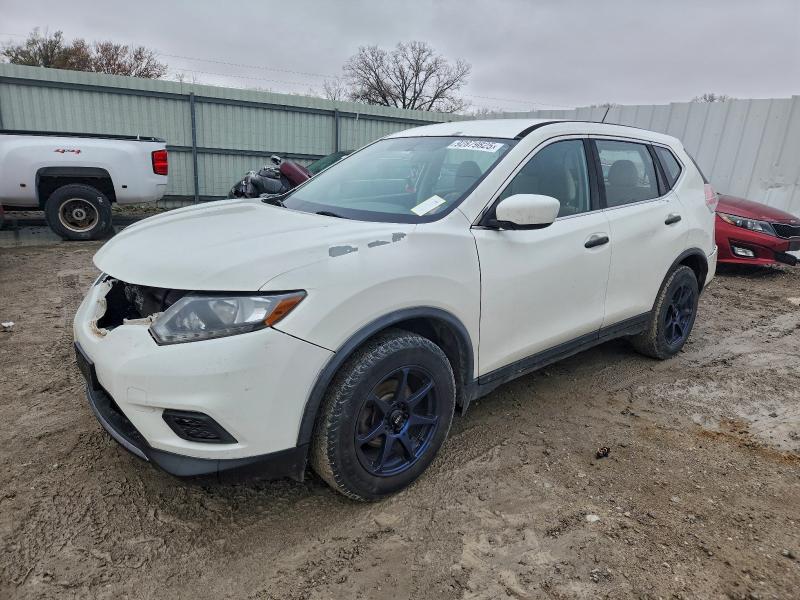 NISSAN ROGUE S 2016 with VIN JN8AT2MT0GW010826 - Photo from auction