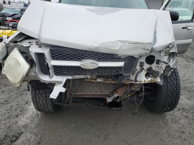 Photo 11 from auction – 2005 FORD EXPLORER S with VIN 1FMZU77K15UA94428