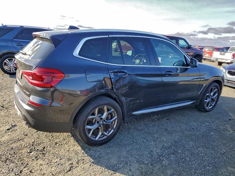 Photo 3 from auction – 2021 BMW X3 XDRIVE3 with VIN 5UXTY5C03M9E57922
