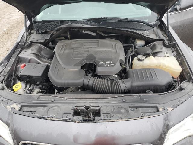 Photo 11 from auction – 2015 CHRYSLER 300 LIMITE with VIN 2C3CCAAG9FH763309