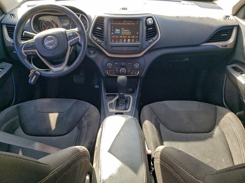 Photo 8 from auction – 2016 JEEP CHEROKEE L with VIN 1C4PJLCBXGW320198