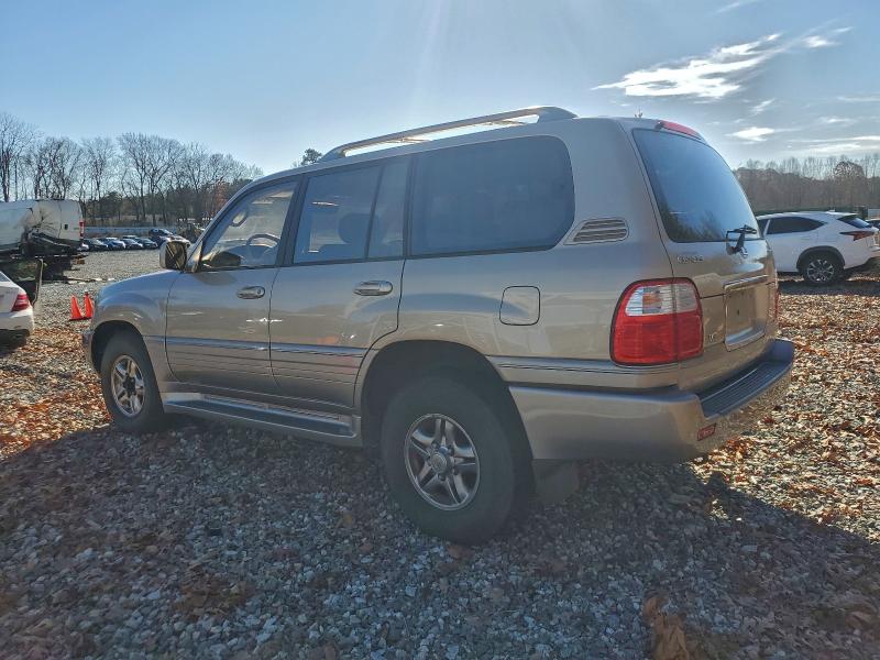 Photo 2 from auction – 2002 LEXUS LX 470 with VIN JTJHT00W123516333