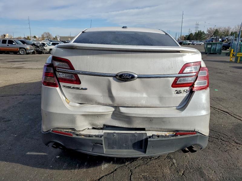 Photo 6 from auction – 2015 FORD TAURUS SHO with VIN 1FAHP2KT3FG114100