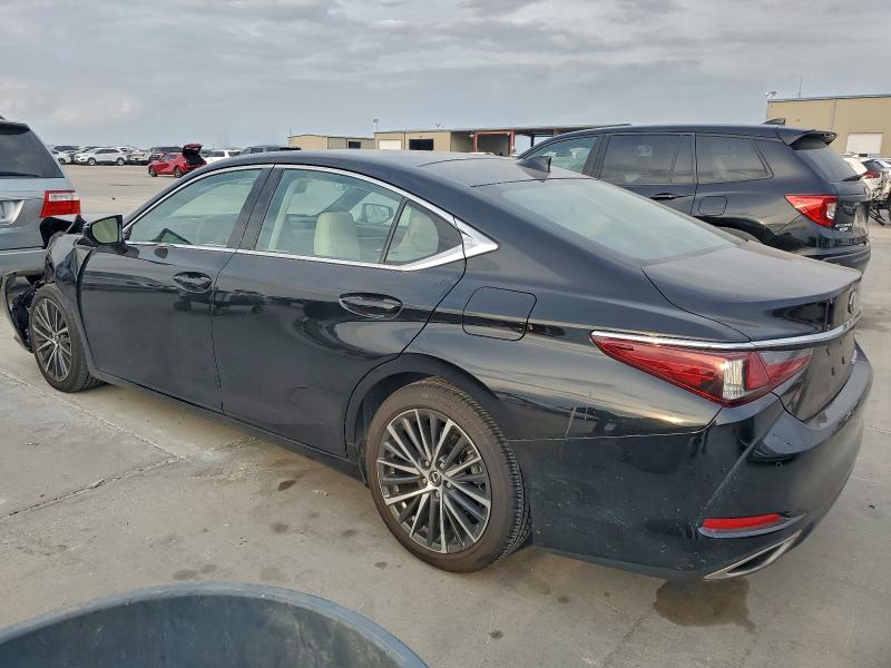 Photo 2 from auction – 2024 LEXUS ES 350 BAS with VIN 58ADZ1B15RU164762