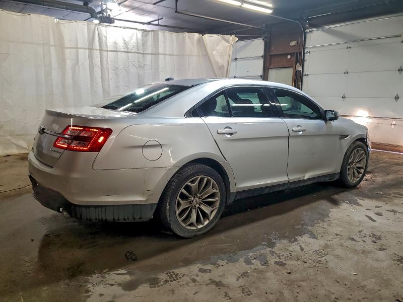 Photo 3 from auction – 2015 FORD TAURUS LIM with VIN 1FAHP2F8XFG101396