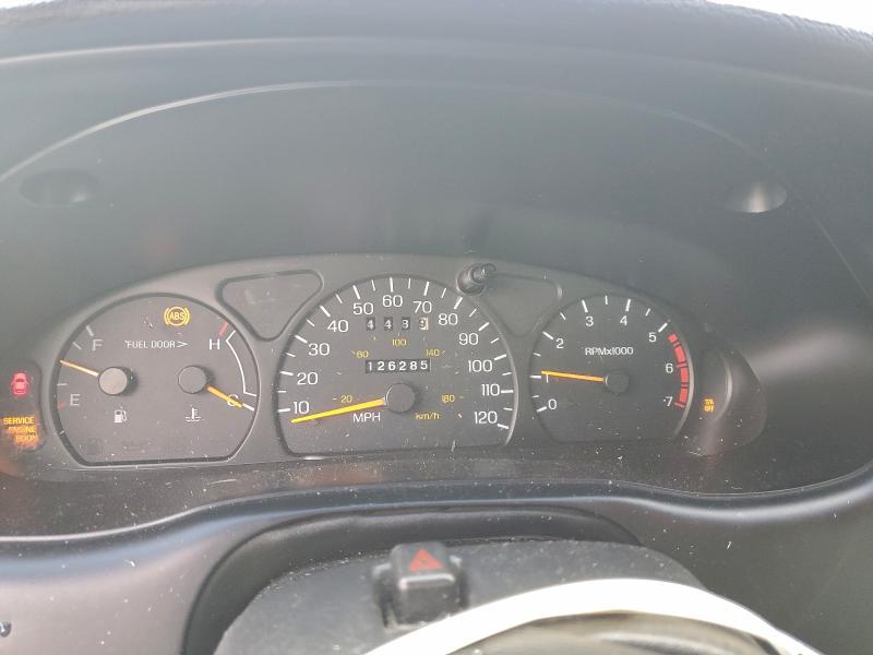 Photo 9 from auction – 1997 FORD THUNDERBIR with VIN 1FALP62WXVH141122