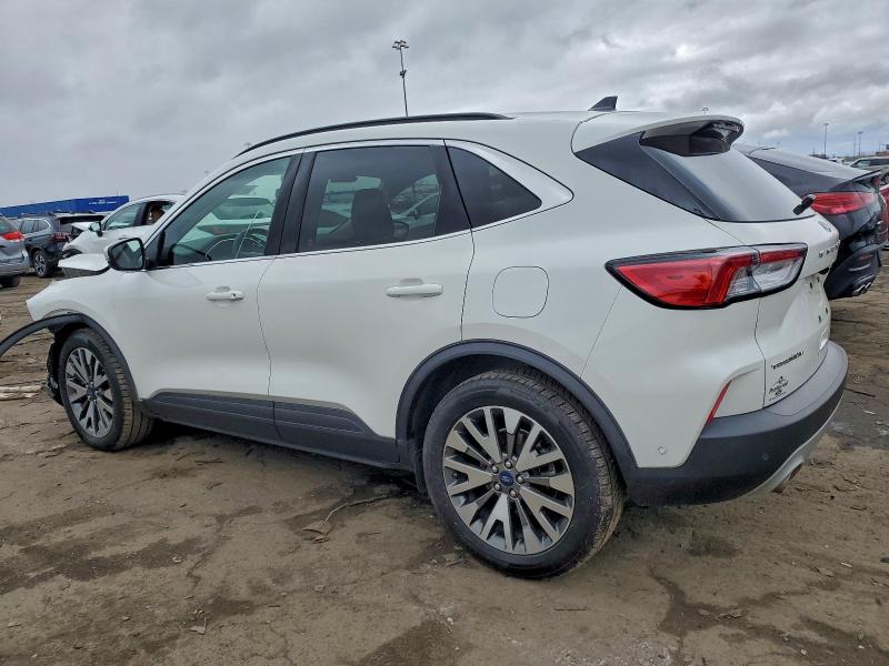 Photo 2 from auction – 2020 FORD ESCAPE TIT with VIN 1FMCU9DZ3LUA62287
