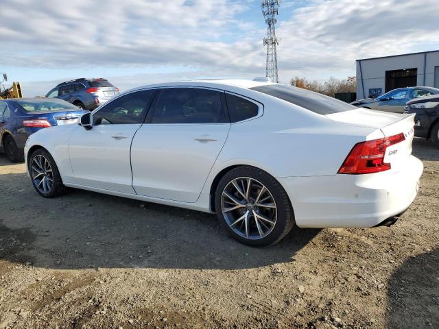 Photo 2 from auction – 2018 VOLVO S90 T5 MOM with VIN LVY982MK6JP034677