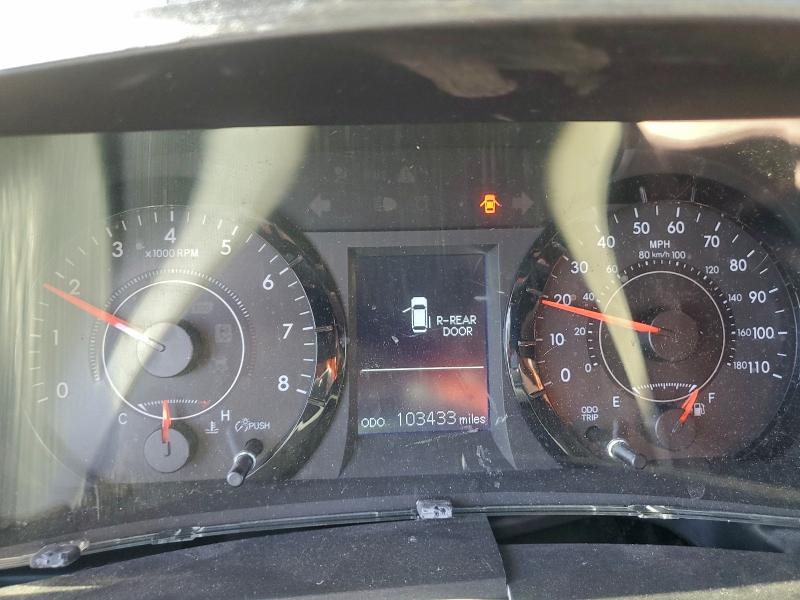 Photo 9 from auction – 2016 TOYOTA SIENNA LE with VIN 5TDKK3DC3GS739654
