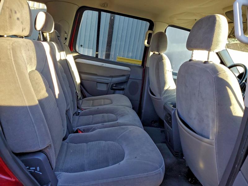Photo 11 from auction – 2004 FORD EXPLORER X with VIN 1FMZU73K44ZB28529