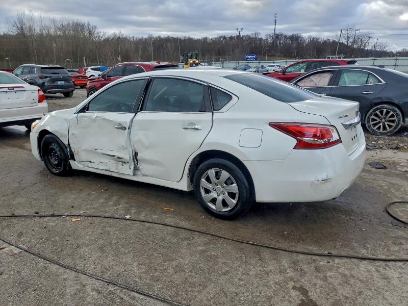 Photo 2 from auction – 2013 NISSAN ALTIMA 2.5 with VIN 1N4AL3AP1DN523695
