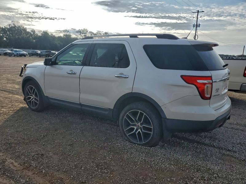 Photo 2 from auction – 2011 FORD EXPLORER L with VIN 1FMHK8F86BGA68625