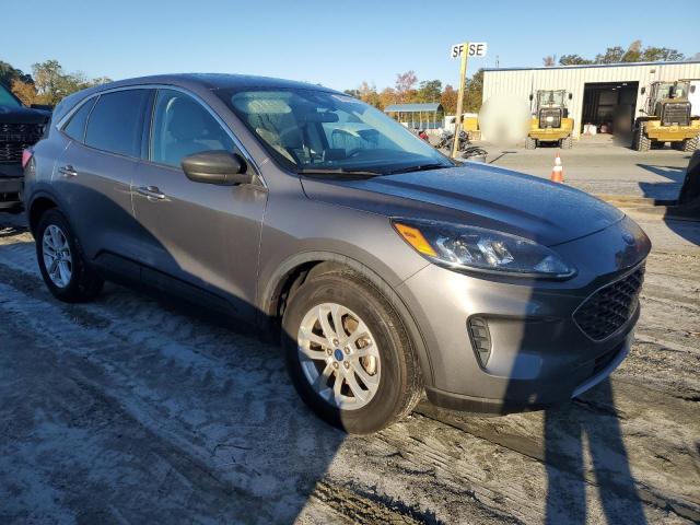 Photo 4 from auction – 2022 FORD ESCAPE SE with VIN 1FMCU0G66NUB54378