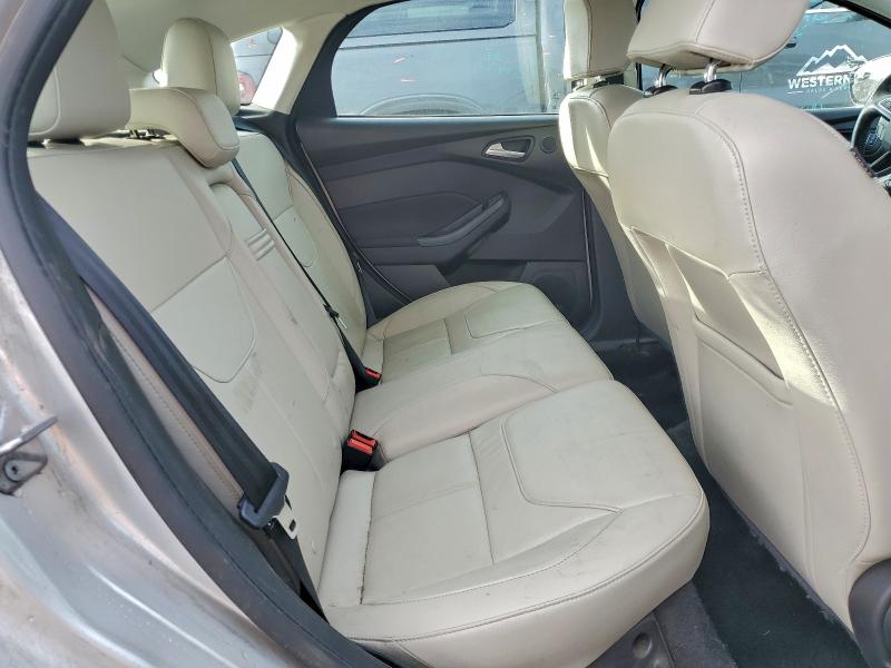 Photo 10 from auction – 2016 FORD FOCUS TITA with VIN 1FADP3N22GL321495
