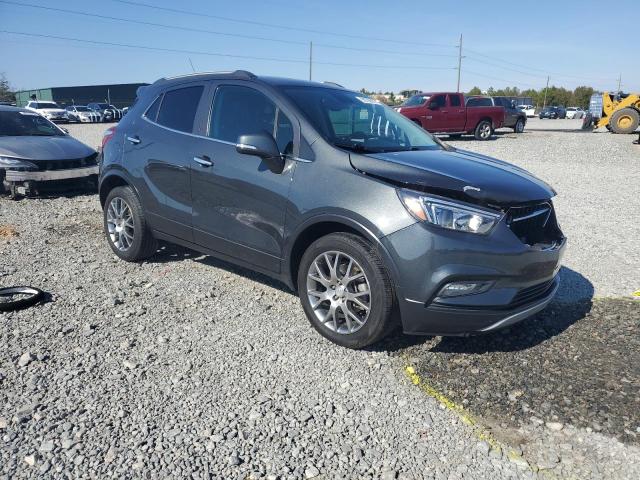 Foto 4 de la subasta – 2018 BUICK ENCORE SPO con VIN KL4CJ1SB7JB597100