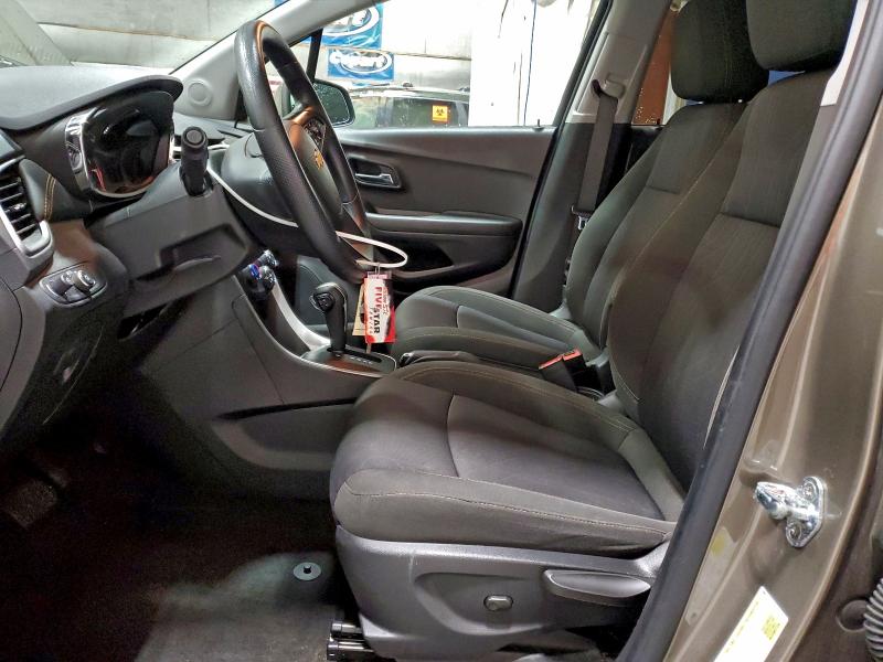 Photo 7 from auction – 2020 CHEVROLET TRAX 1LT with VIN KL7CJLSB7LB349706