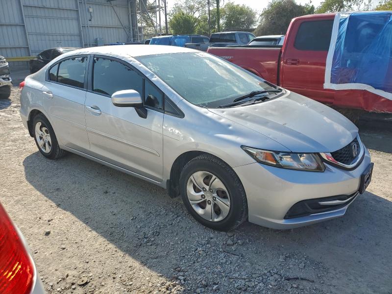 Photo 4 from auction – 2015 HONDA CIVIC LX with VIN 19XFB2F55FE070998