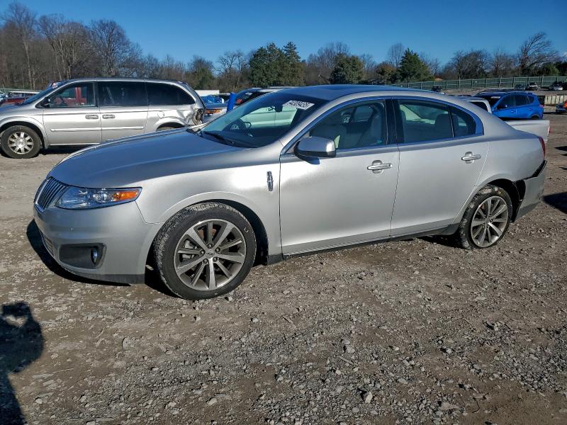 LINCOLN MKS 2009 with VIN 1LNHM93R39G618080 - Photo from auction