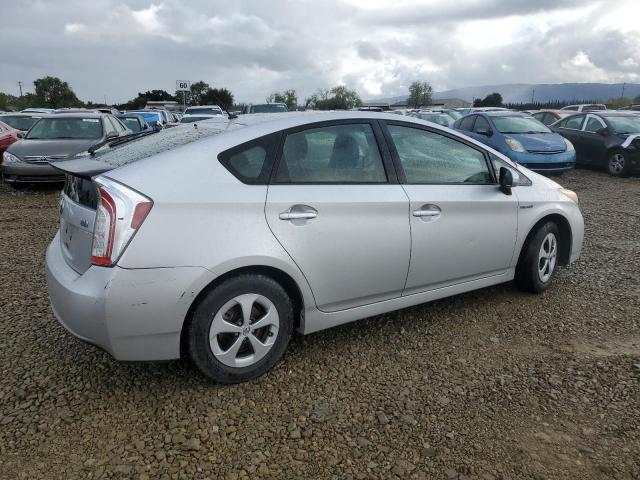 Photo 3 from auction – 2013 TOYOTA PRIUS with VIN JTDKN3DU6D0349453