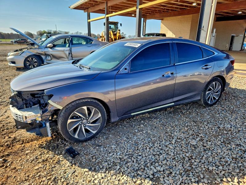 HONDA INSIGHT TO 2019 with VIN 19XZE4F98KE003289 - Photo from auction