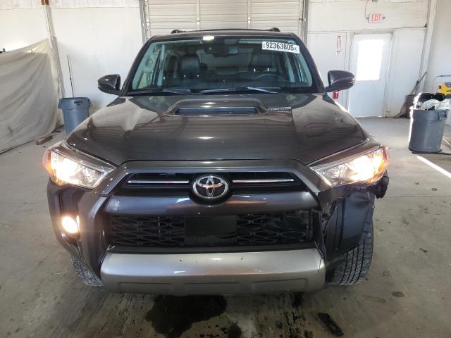 Photo 5 from auction – 2020 TOYOTA 4RUNNER with VIN JTEBU5JR7L5771498