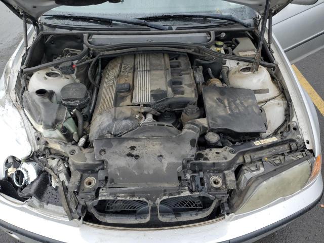 Photo 11 from auction – 2005 BMW 325 XI with VIN WBAEU33445PR14239
