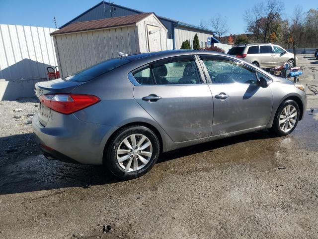 Фото 3 с аукциона – 2014 KIA FORTE EX с VIN KNAFX4A87E5176259